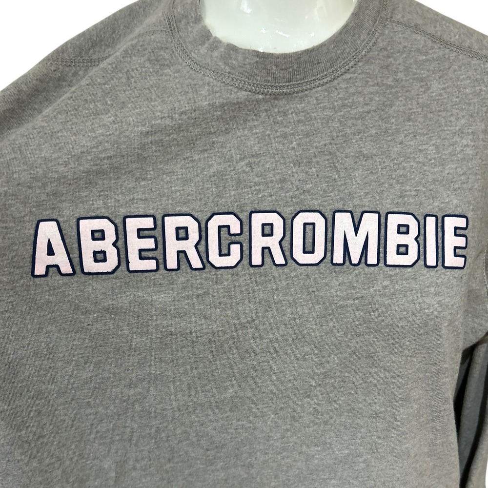 Vtg Y2K Abercrombie & Fitch Spell Out Logo front hit Muscle Long sleeve Tshirt L - Picture 2 of 3